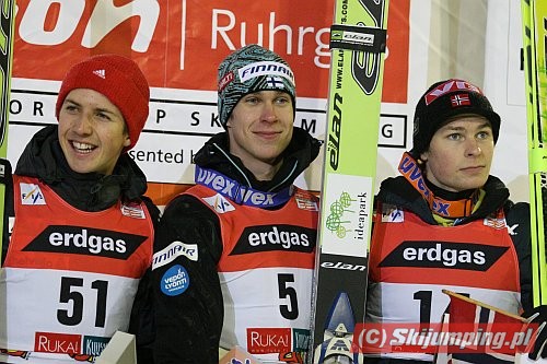 216 Anders Jacobsen, Arttu Lappi, Simon Ammann